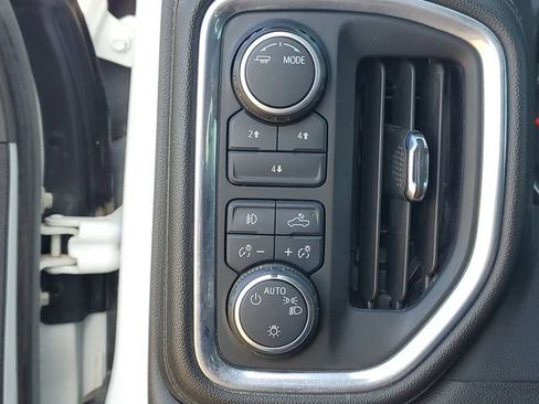 Used 2023 Chevrolet Silverado 2500 LT w/ Convenience Package AWD/4WD image 16