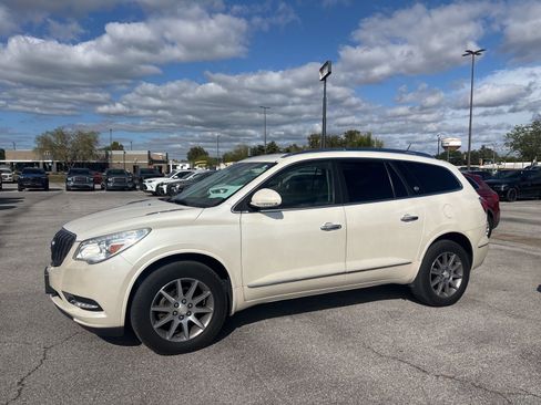 Used 2014 Buick Enclave Leather w/ Trailering Provision Package image 3