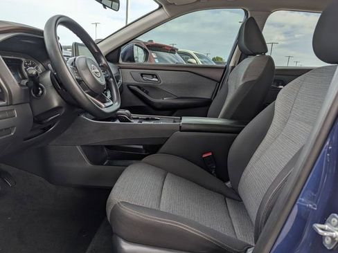 Used 2023 Nissan Rogue SV image 27