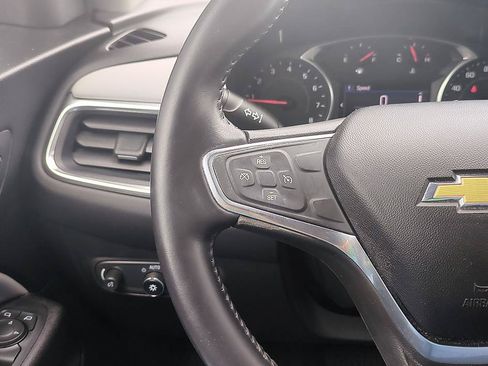 Used 2019 Chevrolet Equinox LT FWD image 15