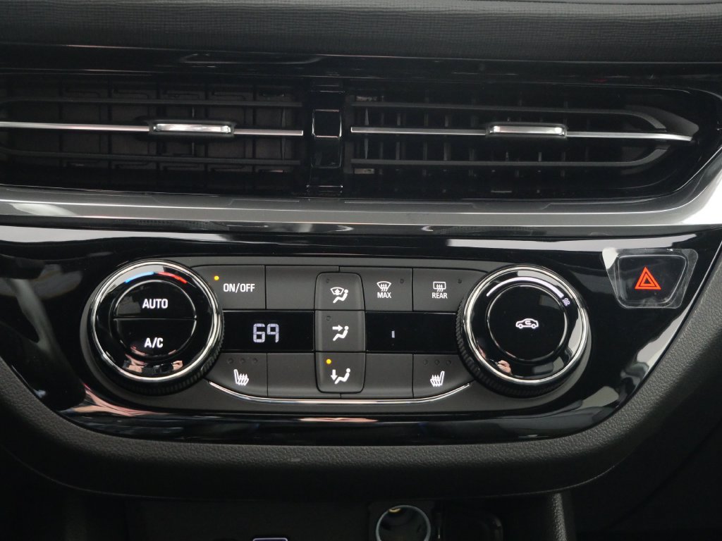 New 2026 Buick Envista Sport Touring w/ Convenience I Package FWD image 19
