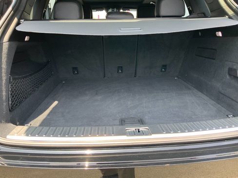 Used 2019 Porsche Cayenne AWD/4WD image 13