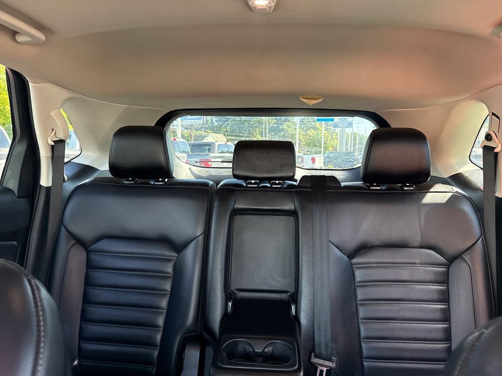 Used 2024 Ford Edge SEL AWD/4WD image 36