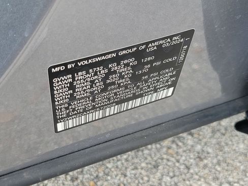 Used 2024 Volkswagen Atlas SE image 33