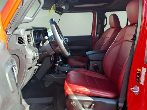 Used 2024 Jeep Wrangler Unlimited Rubicon 392 AWD/4WD image 4