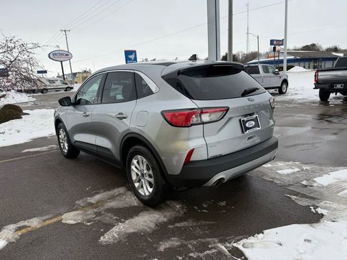 Used 2022 Ford Escape SE w/ Convenience Package image 32
