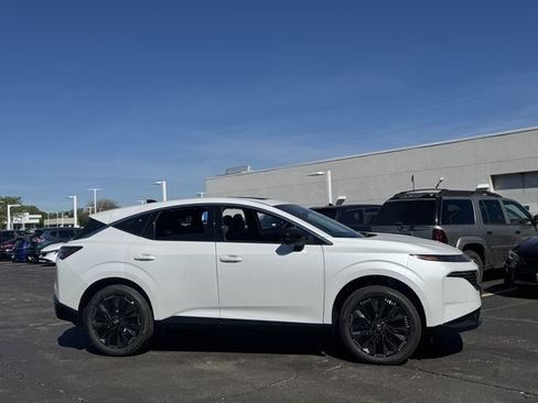 New 2026 Nissan Murano Platinum w/ Cargo Package AWD/4WD image 3