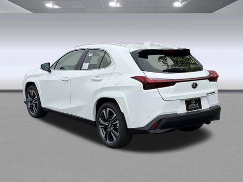New 2026 Lexus UX 300h AWD image 3