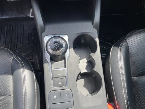 Used 2020 Ford Escape SEL FWD image 13