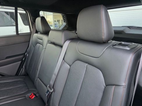 New 2026 Jeep Cherokee Overland w/ Advanced Pro Tech Group image 10