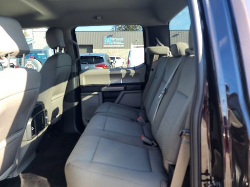 Used 2019 Ford F150 XLT w/ Equipment Group 302A Luxury image 16