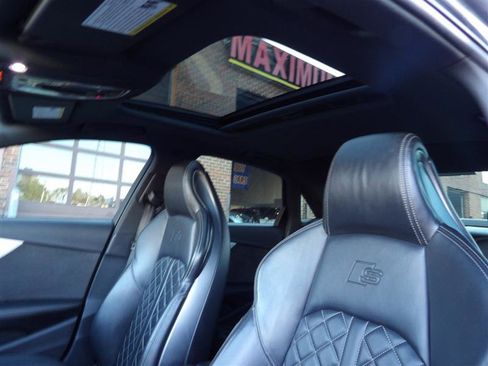 Used 2018 Audi S4 Prestige w/ Prestige Package image 28