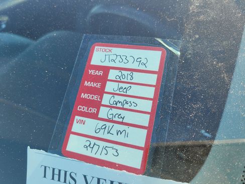 Used 2018 Jeep Compass Limited w/ Navigation Group image 10