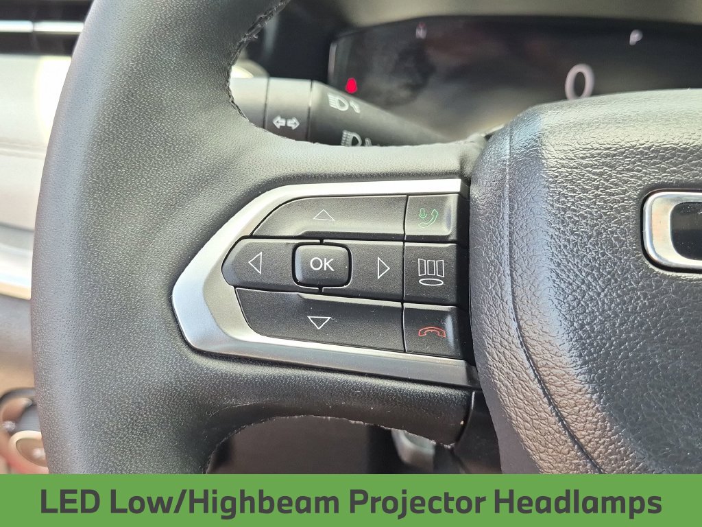 Used 2025 Jeep Compass Limited w/ Elite Group AWD/4WD image 22