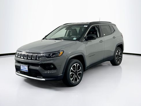 Used 2022 Jeep Compass Limited AWD/4WD image 1