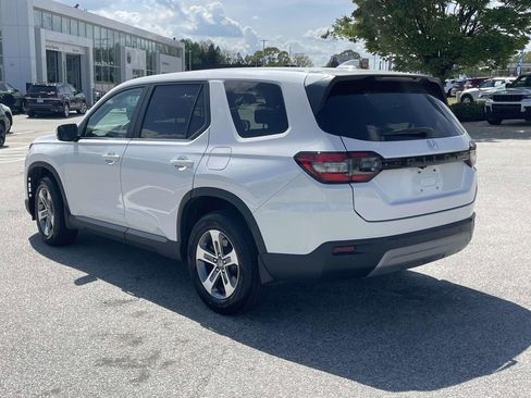 Used 2023 Honda Pilot EX-L image 4