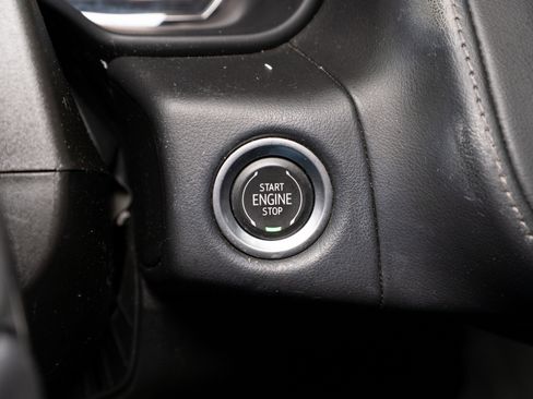 Used 2021 Chevrolet Suburban LT w/ Rear Media and Nav Package AWD/4WD image 30