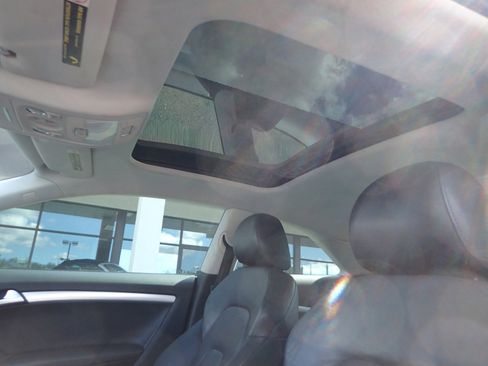 Used 2011 Audi A5 2.0T Premium Plus image 13