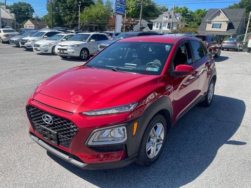Used 2020 Hyundai Kona SE AWD/4WD image 2
