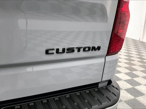 Used 2024 Chevrolet Silverado 1500 Custom w/ LPO, Dark Essentials Package AWD/4WD image 9