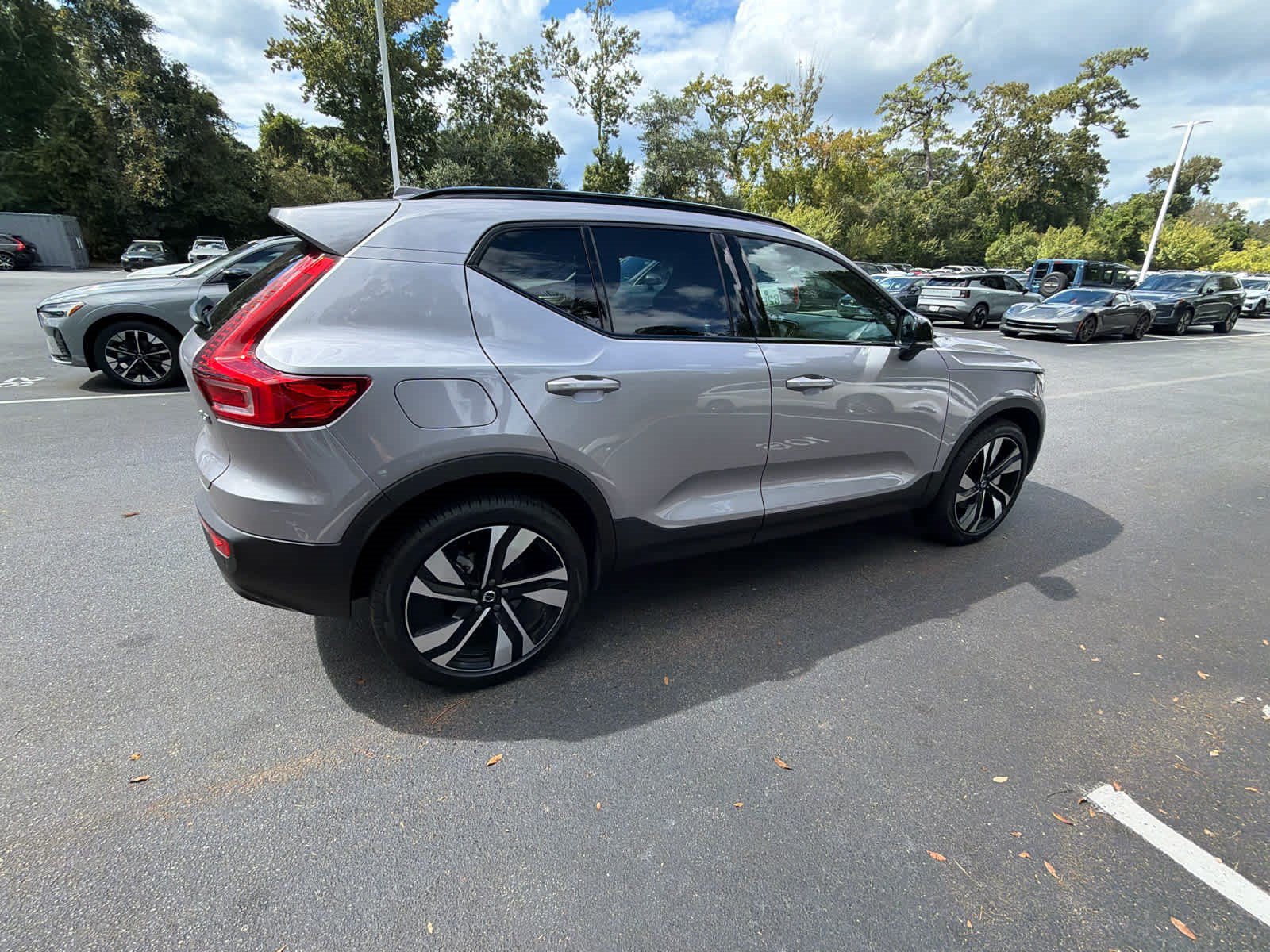 Used 2026 Volvo XC40 B5 Ultra AWD/4WD image 16