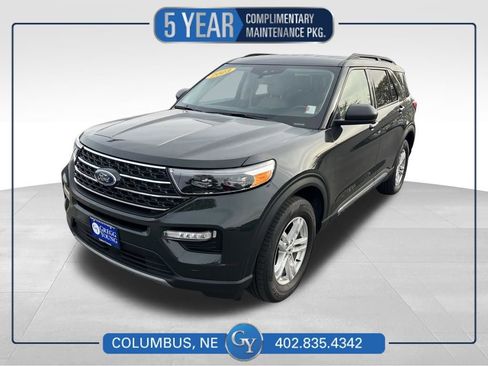Used 2023 Ford Explorer XLT w/ Equipment Group 202A AWD/4WD image 1