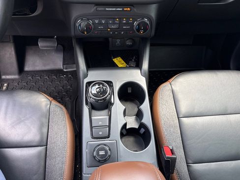 Used 2022 Ford Bronco Sport Outer Banks w/ Tech Package AWD/4WD image 15