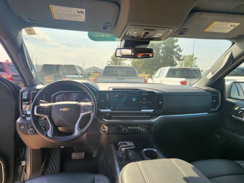 Certified 2024 Chevrolet Silverado 1500 LTZ image 21
