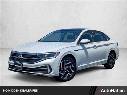 Used 2024 Volkswagen Jetta SEL FWD image 1