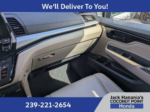 Used 2023 Honda Odyssey Touring image 18