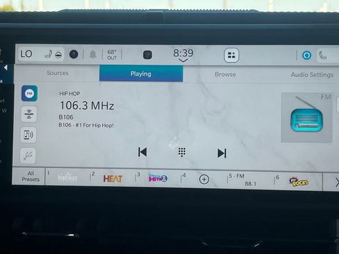 New 2025 Jeep Gladiator Rubicon image 8