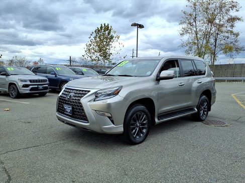 Certified 2023 Lexus GX 460 Premium image 3
