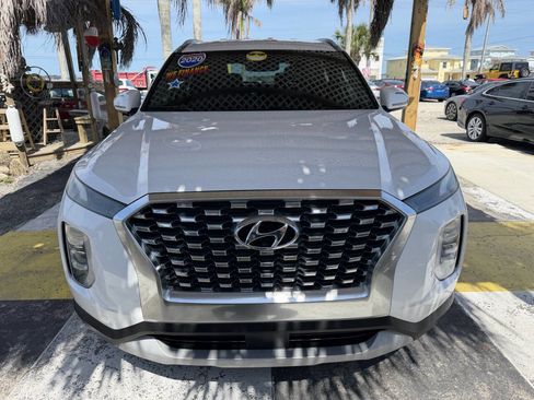 Used 2020 Hyundai Palisade SEL FWD image 2