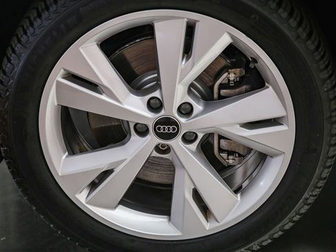 Certified 2023 Audi Q4 e-tron Premium w/ 20" Wheel Package AWD/4WD image 10