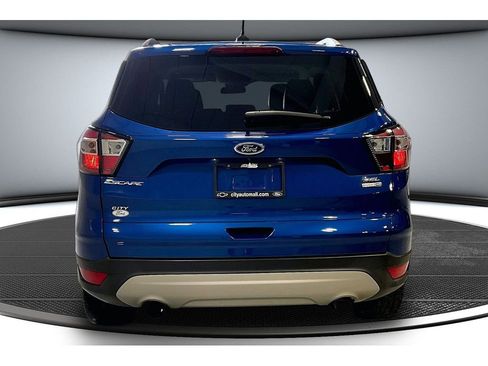 Used 2018 Ford Escape SEL image 5