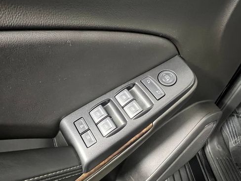 Used 2020 Chevrolet Suburban LS w/ Max Trailering Package AWD/4WD image 18