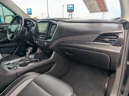 Certified 2021 Chevrolet Traverse High Country FWD image 28