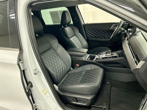 Used 2022 Mitsubishi Outlander SEL image 24