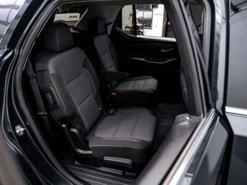 Used 2019 Chevrolet Traverse LT image 36