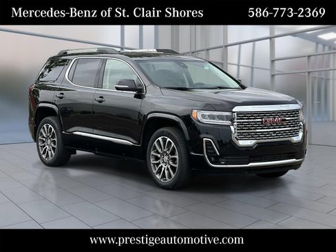 Used 2023 GMC Acadia Denali w/ Denali Ultimate Package AWD/4WD image 8