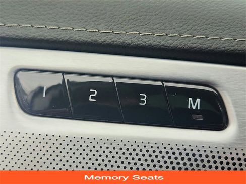 Used 2021 Volvo XC90 T6 Inscription w/ Lounge Package image 36