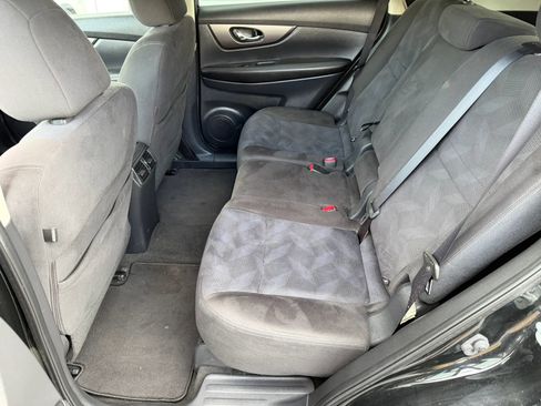 Used 2015 Nissan Rogue SV AWD/4WD image 10