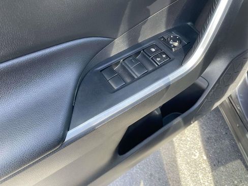 Used 2020 Toyota RAV4 LE image 26