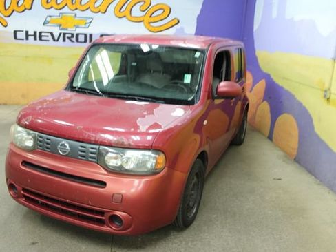 Used 2009 Nissan Cube 1.8 S w/ Interior Designer Pkg FWD image 4