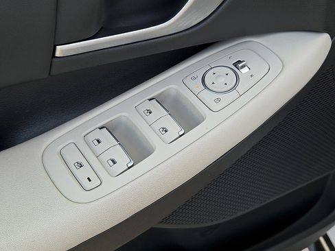 Used 2025 Hyundai Sonata SEL FWD image 20