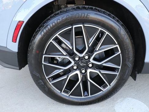 Used 2026 Ford Mustang Mach-E Premium w/ Technology Package AWD/4WD image 8