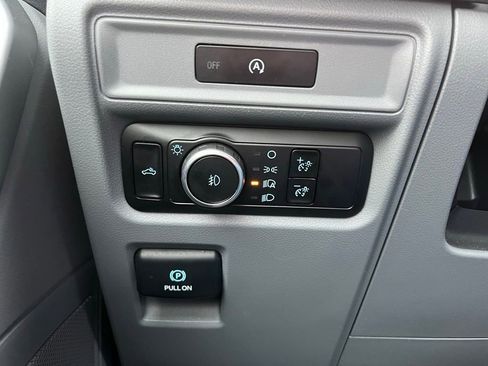 Used 2025 Ford F150 XLT w/ Equipment Group 301A Standard image 23