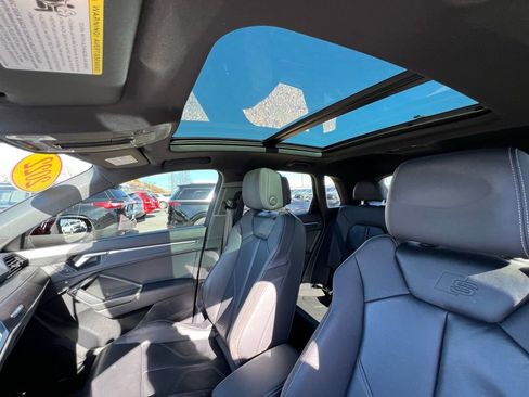 Used 2022 Audi Q3 2.0T Premium Plus w/ Premium Plus Package image 18