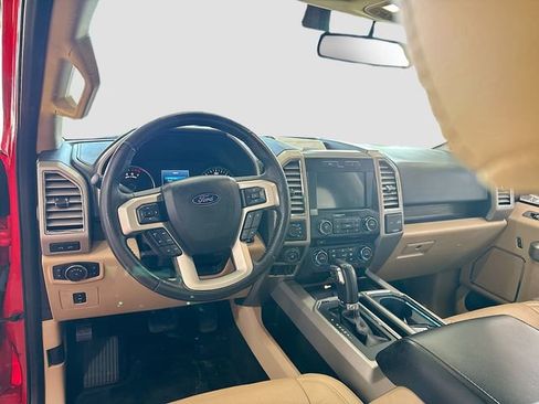 Used 2016 Ford F150 Lariat image 22