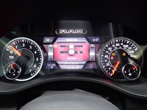 Used 2019 RAM 1500 Big Horn image 26